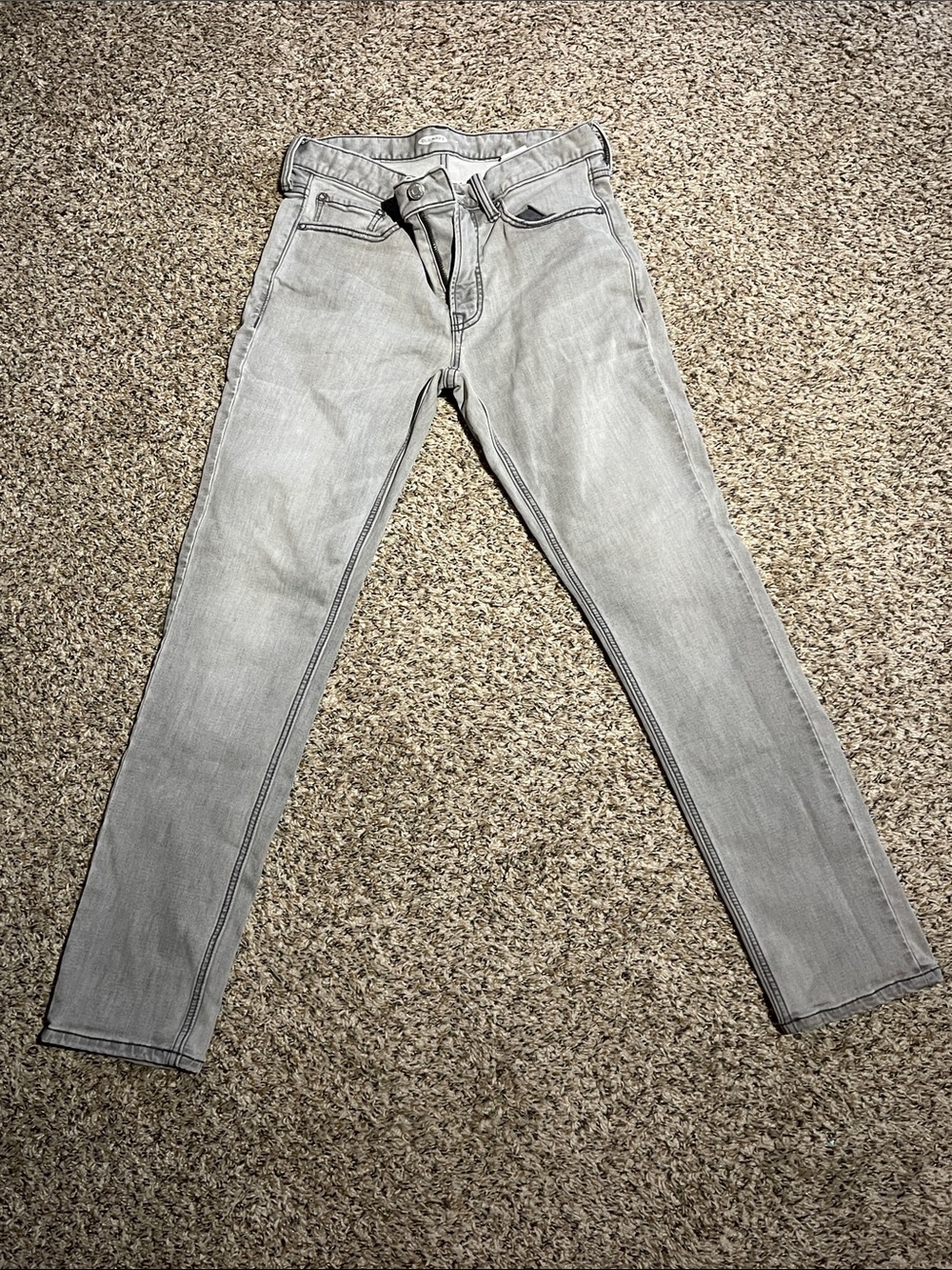 Old Navy Women's Skinny Jeans in Light Gray